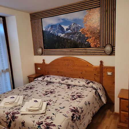 Albergo Meuble Tarandan ฟอร์นี ดิ โซปรา ภายนอก รูปภาพ