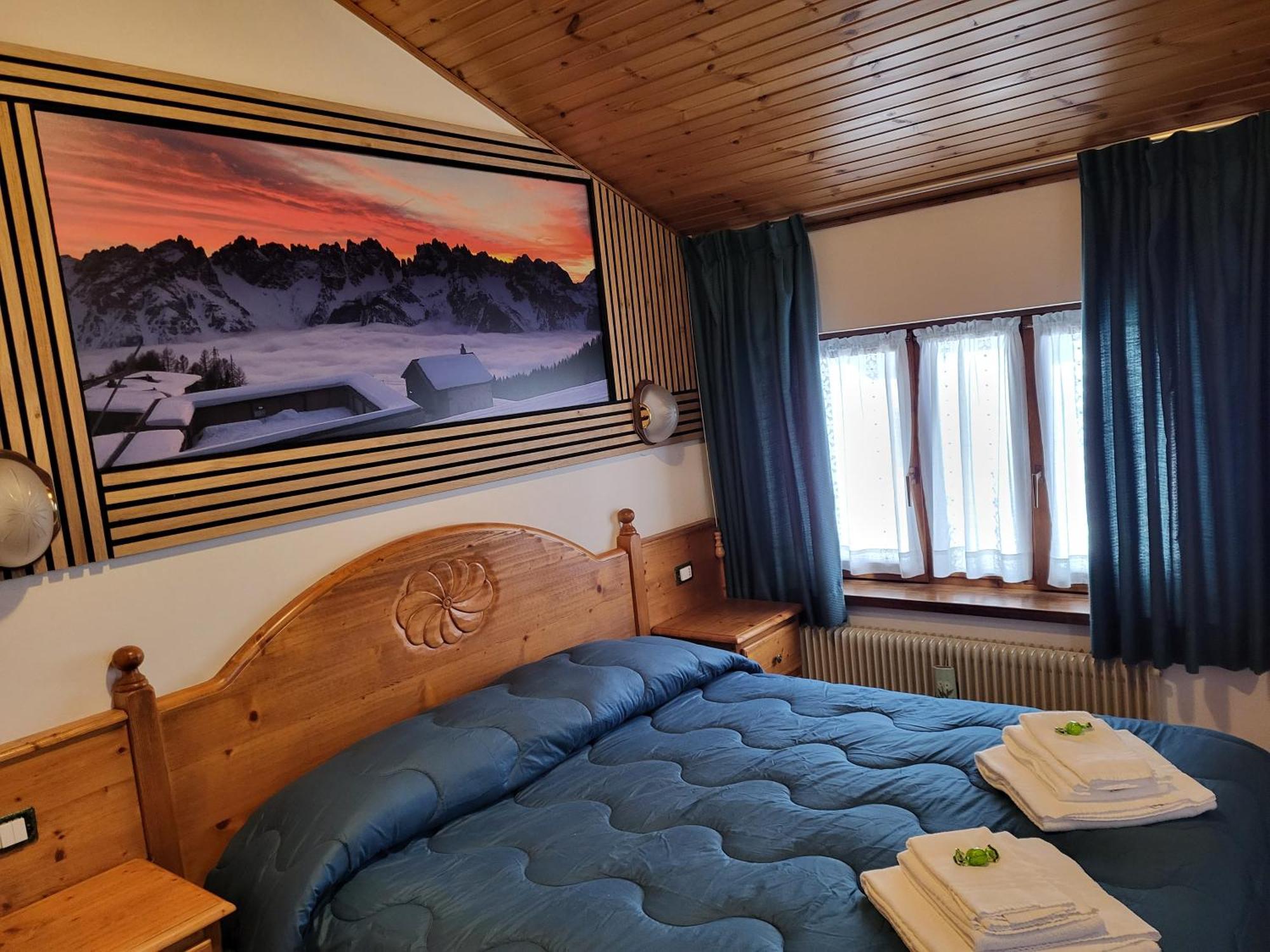 Albergo Meuble Tarandan ฟอร์นี ดิ โซปรา ภายนอก รูปภาพ