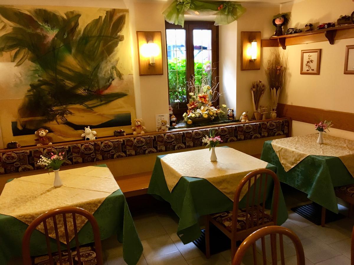 Albergo Meuble Tarandan ฟอร์นี ดิ โซปรา ภายนอก รูปภาพ